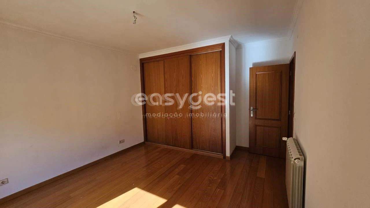 Moradia T4 para Venda em Leiria, Pousos, Barreira e Cortes Foto 15