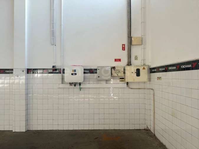 Armazém para Venda em Tornada e Salir do Porto Foto 5