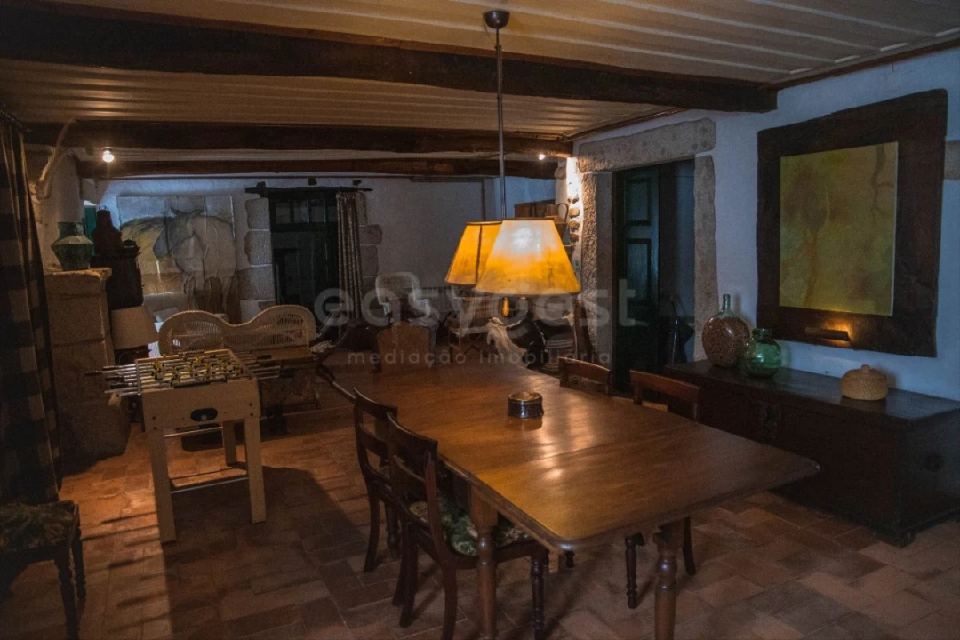 Moradia T7 para Venda em Urros e Peredo dos Castelhanos Foto 18