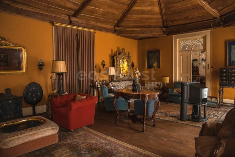 Moradia T7 para Venda em Urros e Peredo dos Castelhanos Foto 28