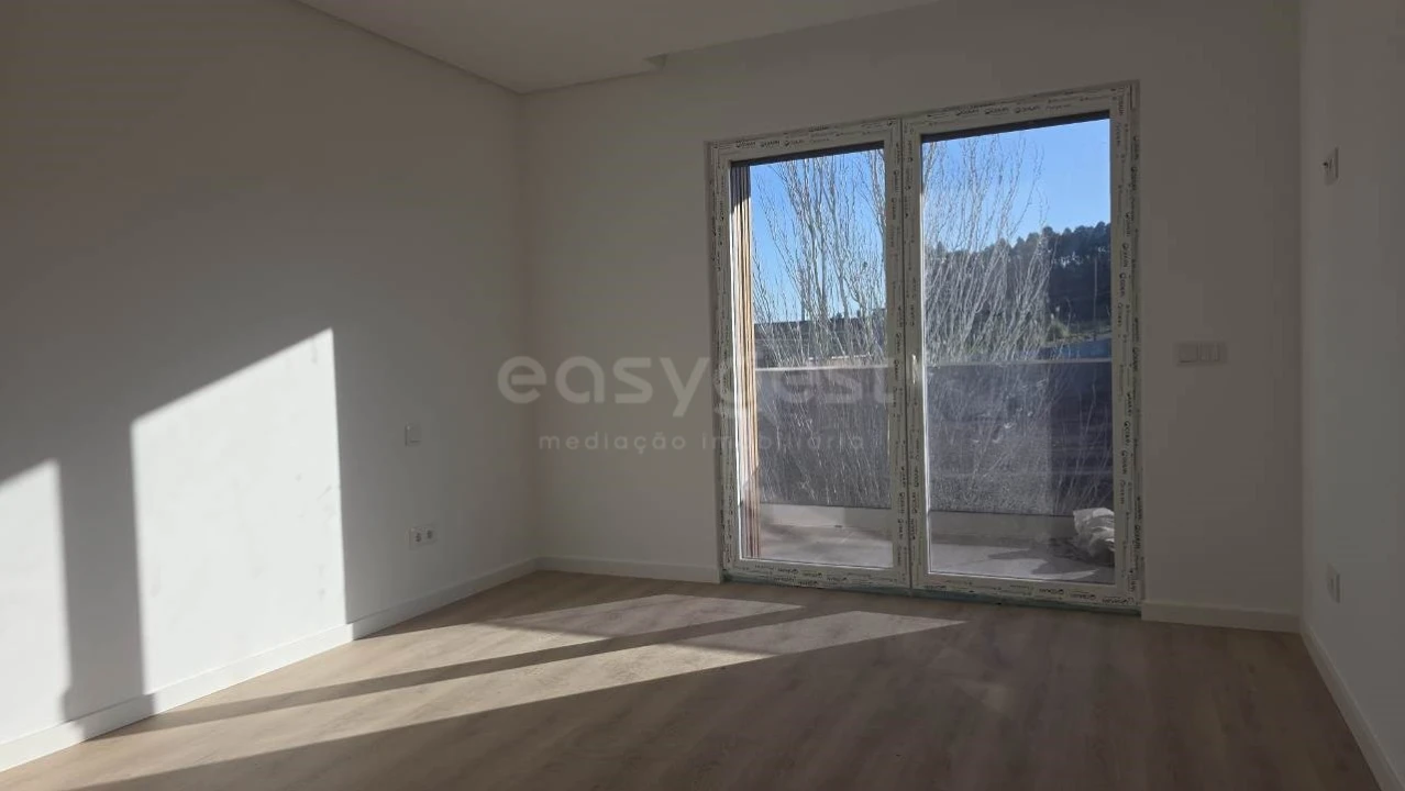 Apartamento T3 para Venda em Ramalhal Foto 9