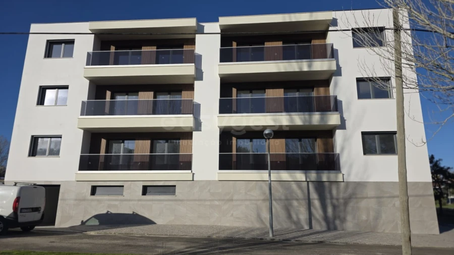 Apartamento T3 para Venda em Ramalhal Foto 4