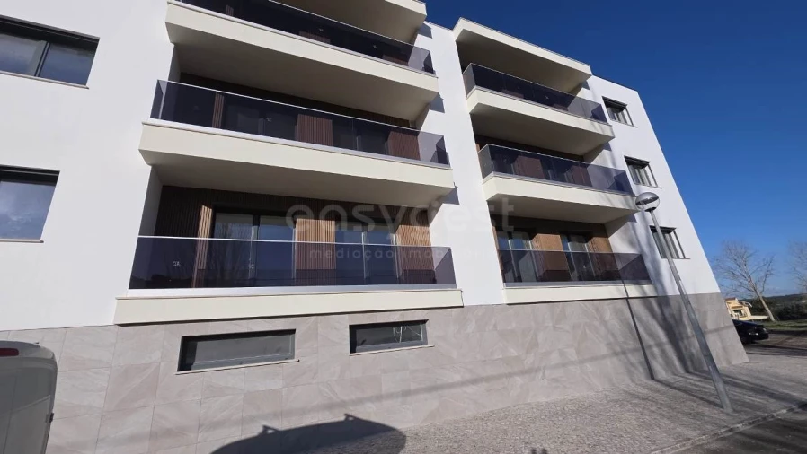 Apartamento T3 para Venda em Ramalhal Foto 16