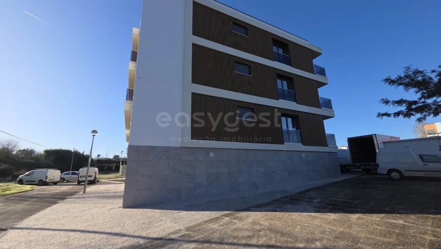 Apartamento T3 para Venda em Ramalhal Foto 21