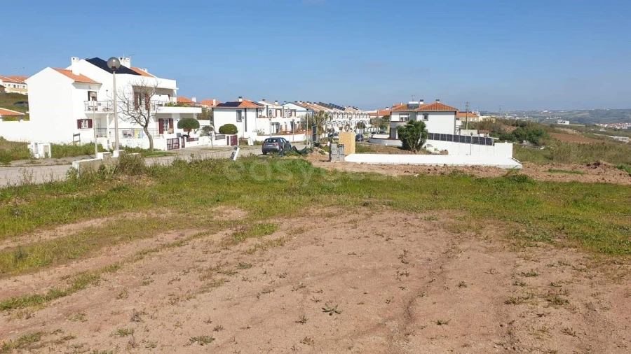 Terreno para Venda em Lourinhã e Atalaia Foto 4