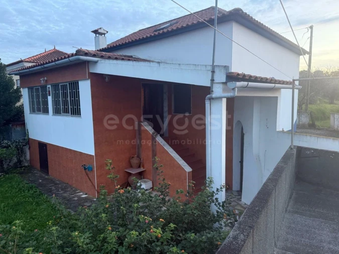 Moradia T4 para Venda em Santa Margarida da Coutada