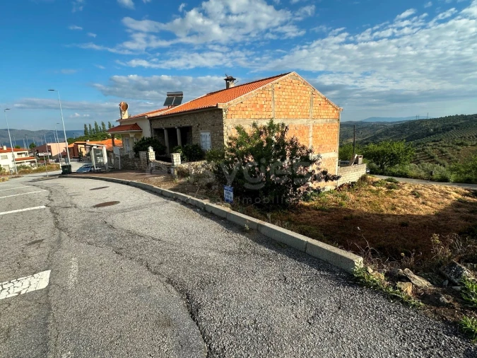 Terreno para Venda em Torre de Moncorvo Foto 4