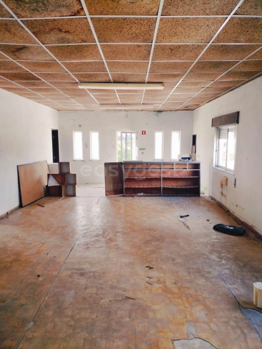 Armazém para Venda em Pegões Foto 3