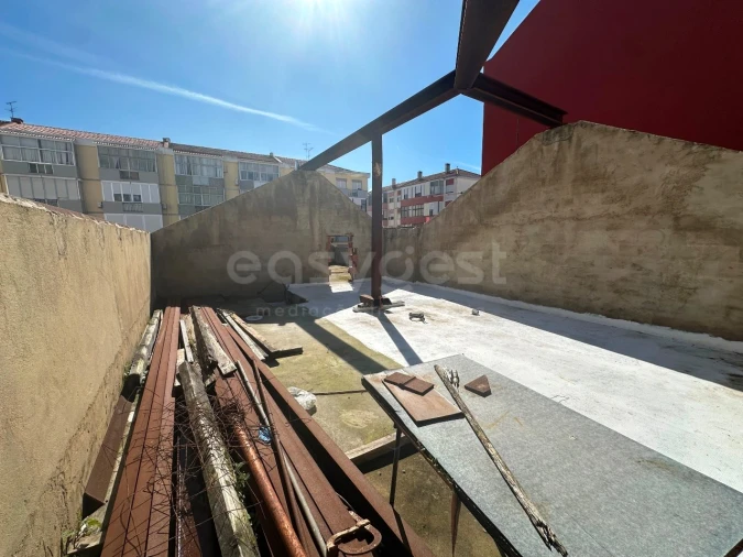 Moradia T4 para Venda em Barreiro e Lavradio Foto 6