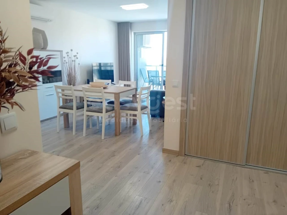 Apartamento T2 para Venda em Portimão Foto 5