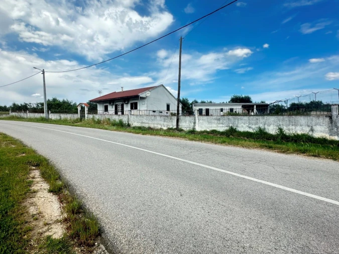 Moradia T3 para Venda em Horta da Vilariça Foto 2