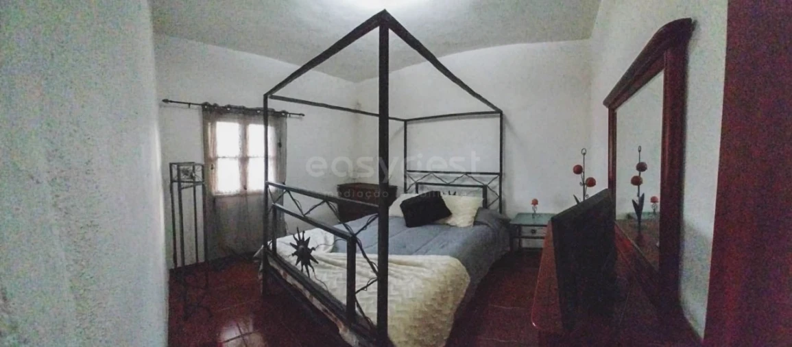 Moradia T3 para Venda em Horta da Vilariça Foto 8