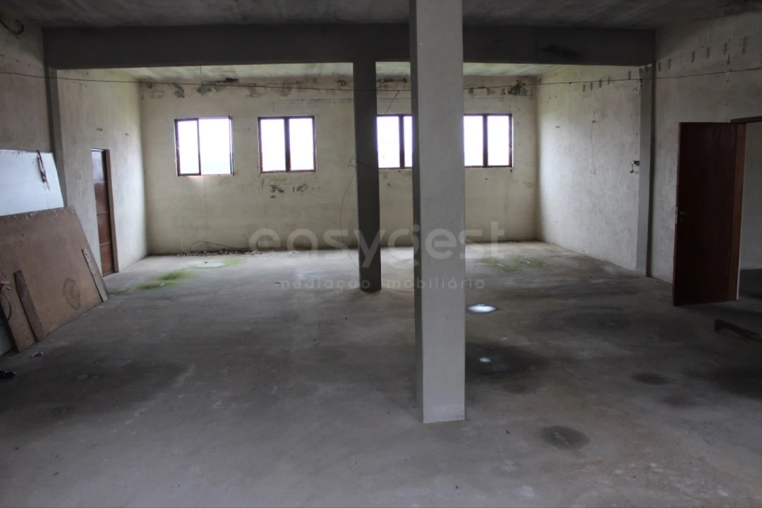 Armazém para Venda em Mangualde, Mesquitela e Cunha Alta Foto 5