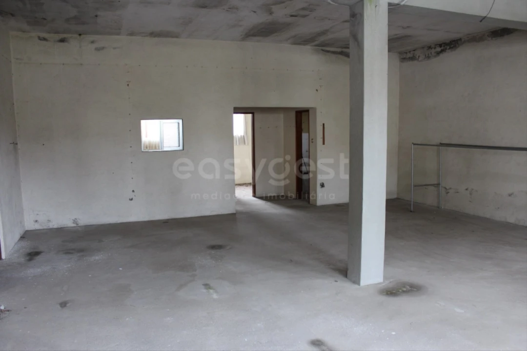 Armazém para Venda em Mangualde, Mesquitela e Cunha Alta Foto 6