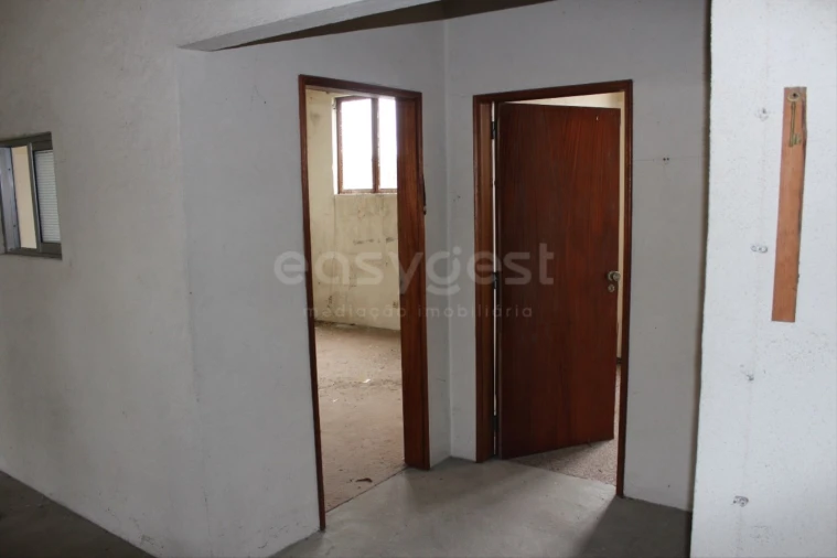 Armazém para Venda em Mangualde, Mesquitela e Cunha Alta Foto 7