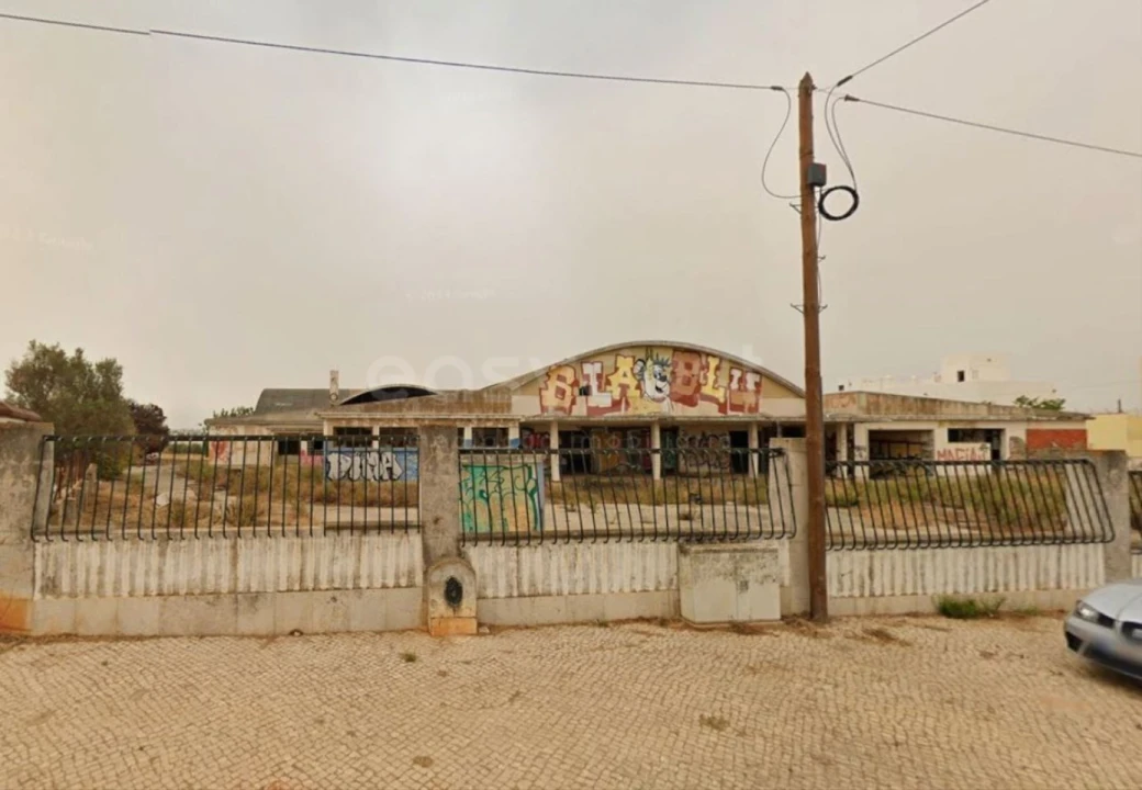 Terreno para Venda em Quelfes Foto 7