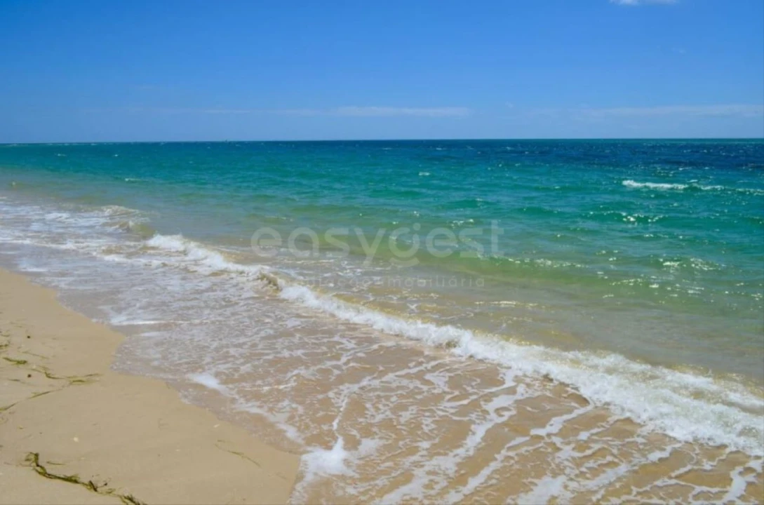 Terreno para Venda em Quelfes Foto 12