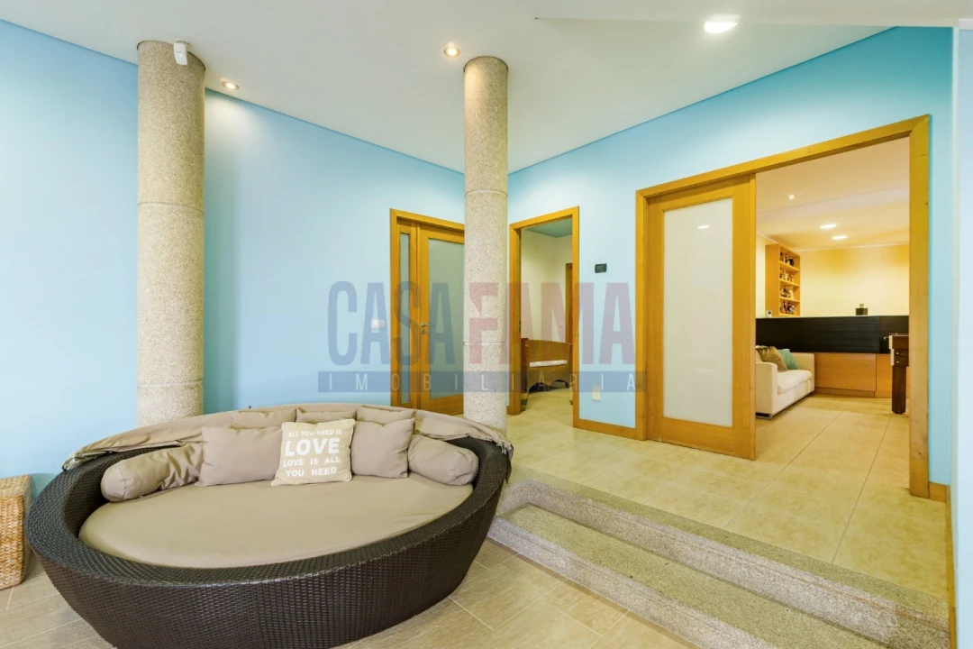 Moradia T6 para Venda em Santa Lucrécia de Algeriz e Navarra Foto 46