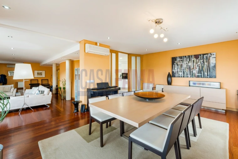 Moradia T6 para Venda em Santa Lucrécia de Algeriz e Navarra Foto 11