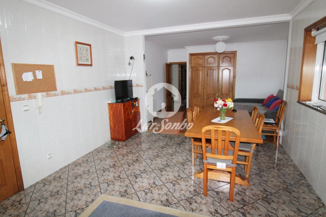 Moradia T7 para Venda em Aver-O-Mar, Amorim e Terroso Foto 4