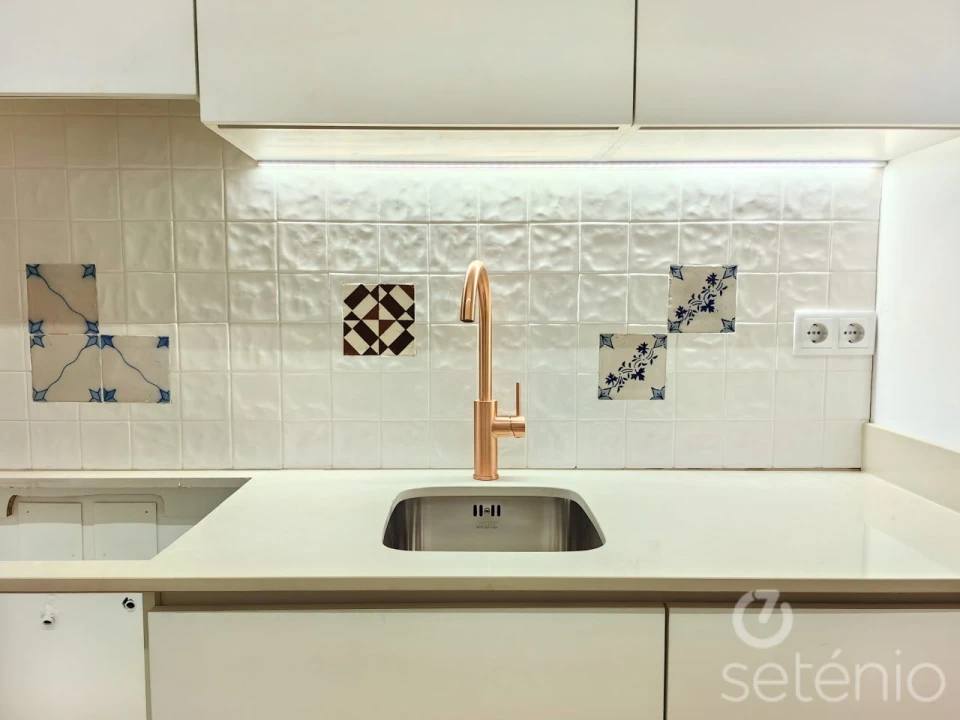 Apartamento T1 para Venda em Santo António Foto 8