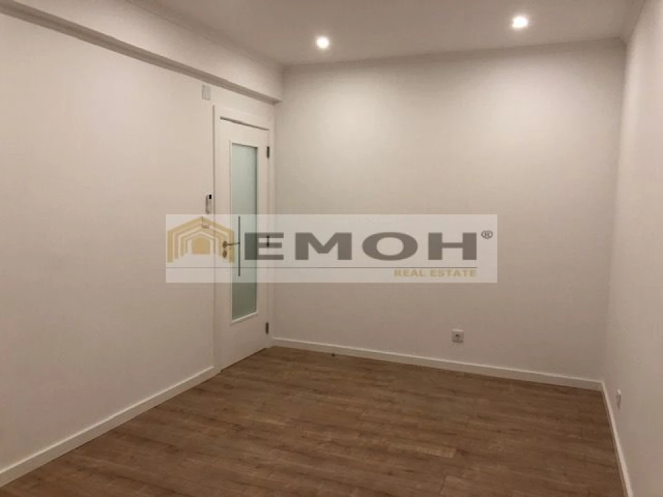 Apartamento T2 para Venda em Falagueira-Venda Nova Foto 3