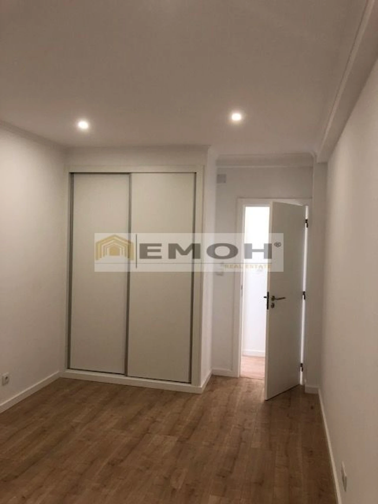 Apartamento T2 para Venda em Falagueira-Venda Nova Foto 9
