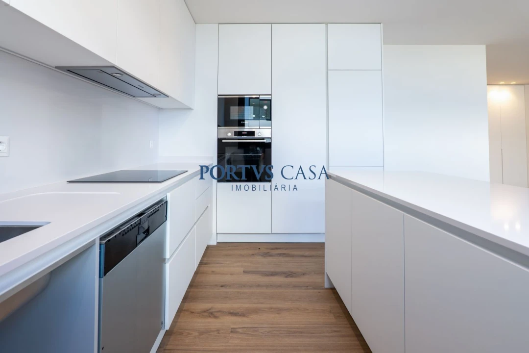 Apartamento T2 para Venda em Mafamude e Vilar do Paraíso Foto 2