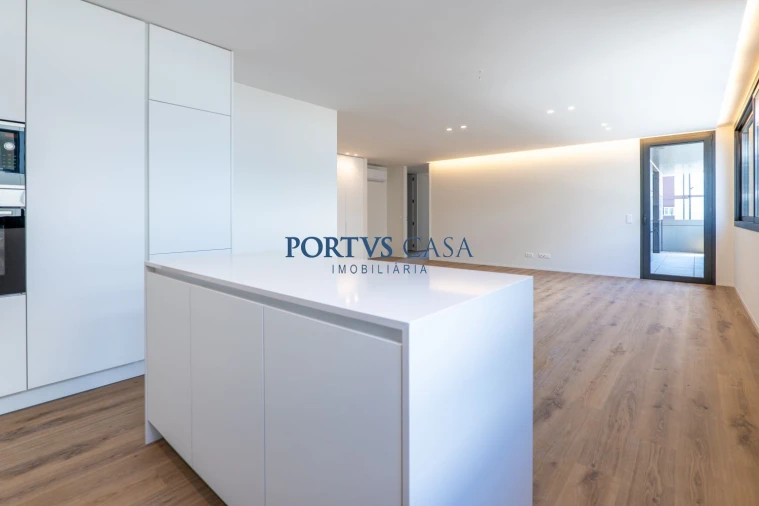 Apartamento T2 para Venda em Mafamude e Vilar do Paraíso Foto 3