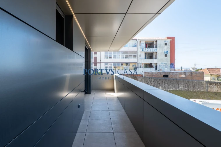 Apartamento T2 para Venda em Mafamude e Vilar do Paraíso Foto 17