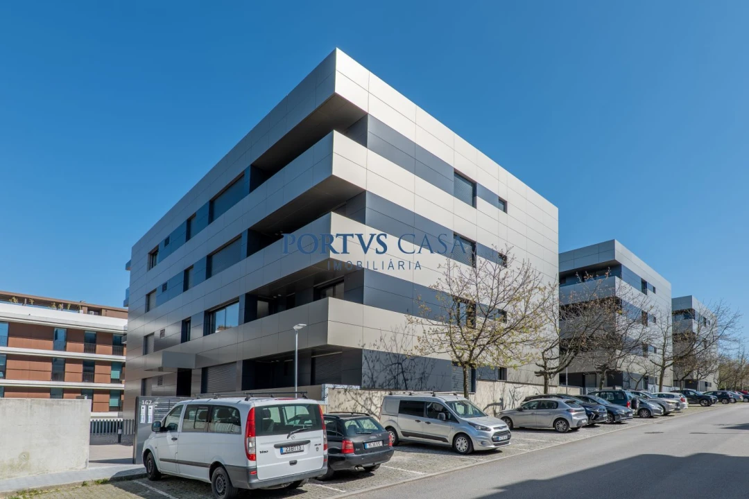 Apartamento T2 para Venda em Mafamude e Vilar do Paraíso Foto 21