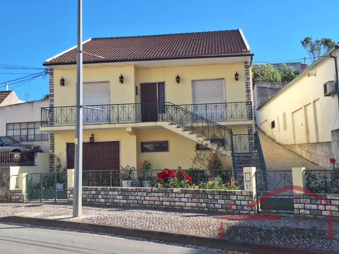 Moradia T3 para Venda em Cadaval e Pêro Moniz Foto 58