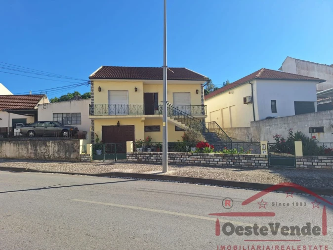 Moradia T3 para Venda em Cadaval e Pêro Moniz Foto 59