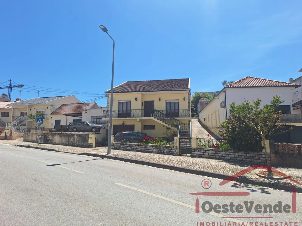 Moradia T3 para Venda em Cadaval e Pêro Moniz Foto 2