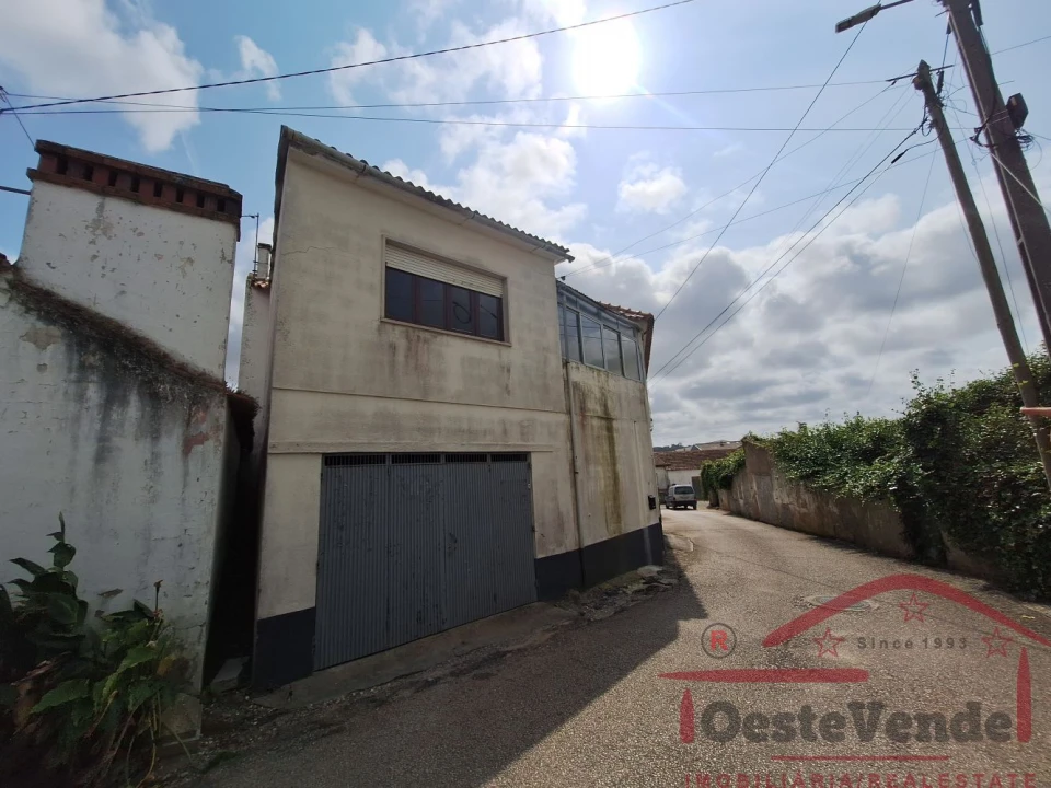 Moradia T3 para Venda em Roliça Foto 4