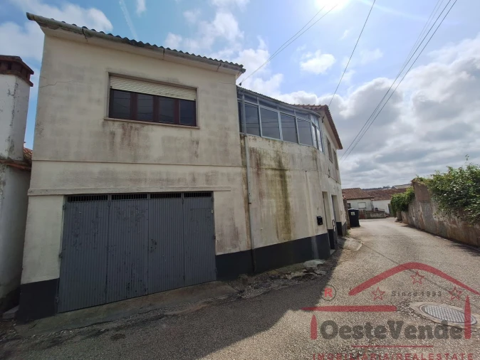 Moradia T3 para Venda em Roliça Foto 3