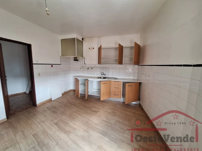 Moradia T3 para Venda em Roliça Foto 5