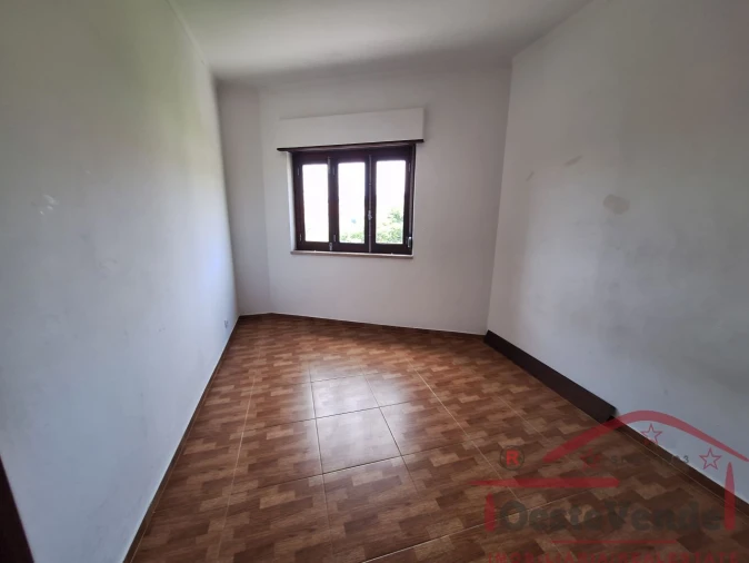 Moradia T3 para Venda em Roliça Foto 8