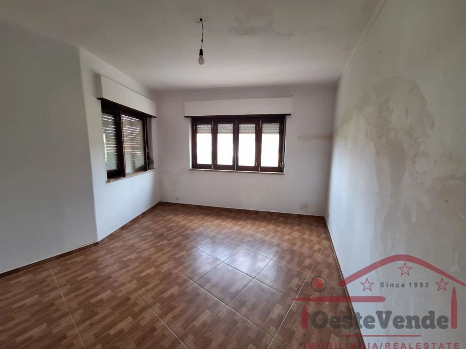 Moradia T3 para Venda em Roliça Foto 7