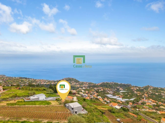 Terreno para Venda em Canhas Foto 2