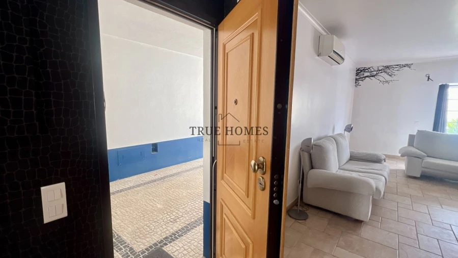 Moradia T4 para Venda em Santo Antonio da Charneca Foto 10