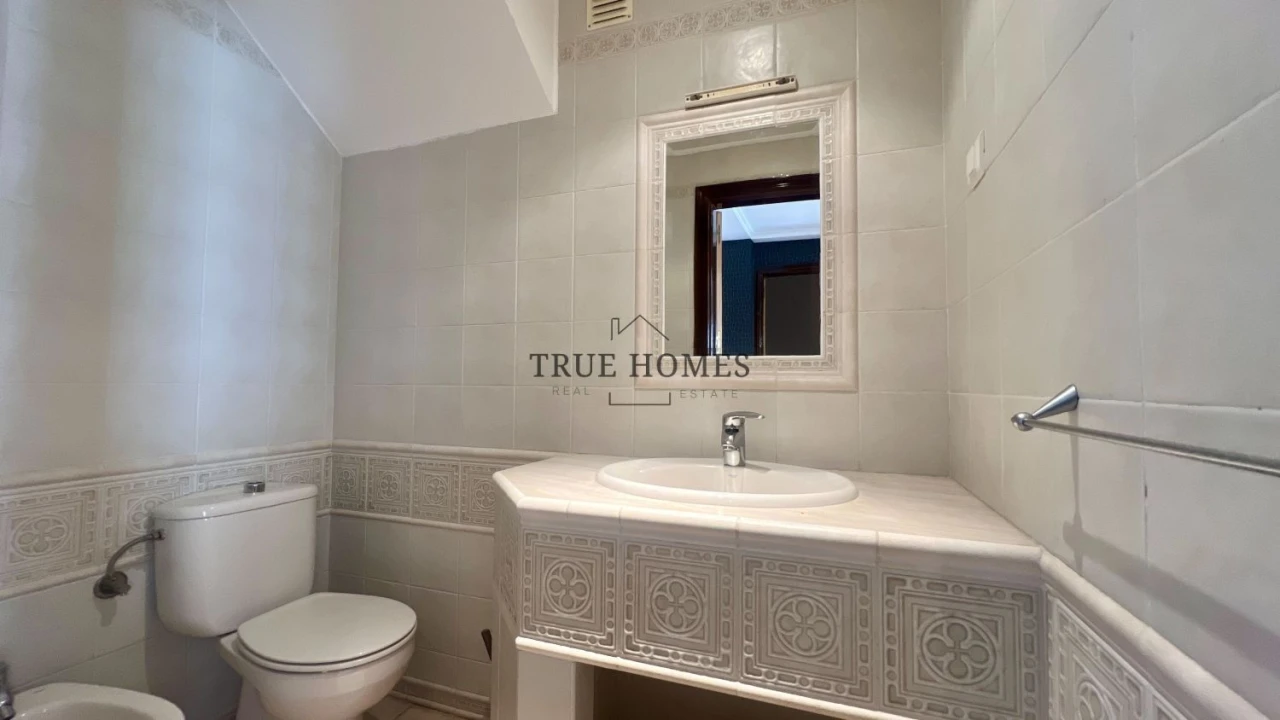 Moradia T4 para Venda em Santo Antonio da Charneca Foto 36