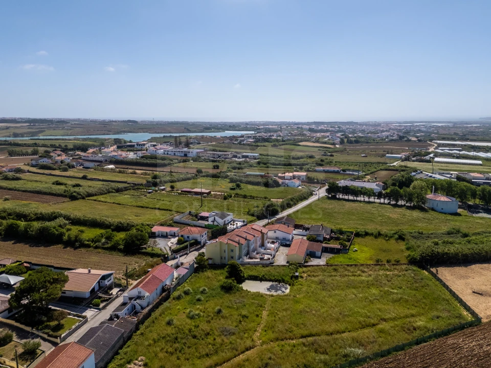 Terreno para Venda em Atouguia da Baleia Foto 7