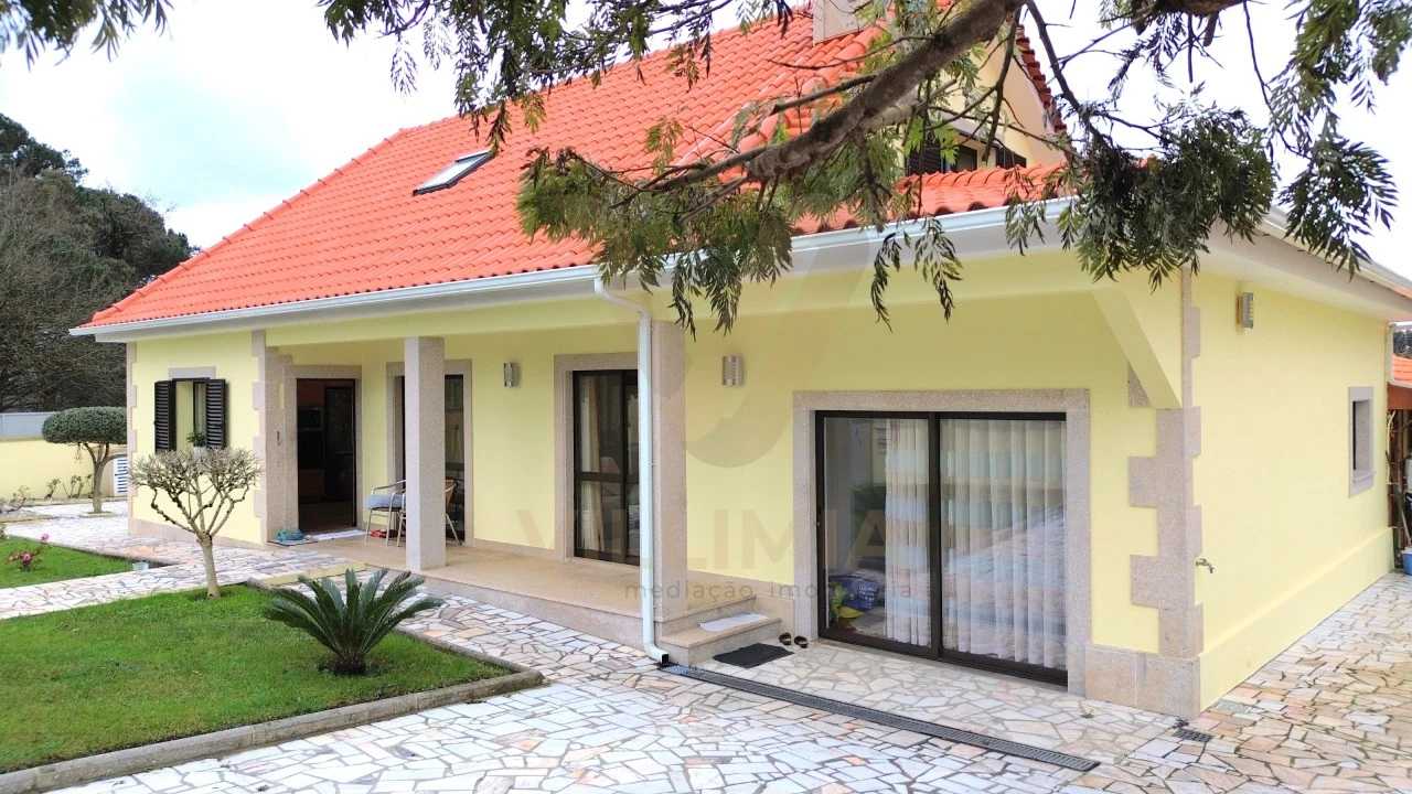 Moradia T4 para Venda em Ardegão, Freixo e Mato Foto 2