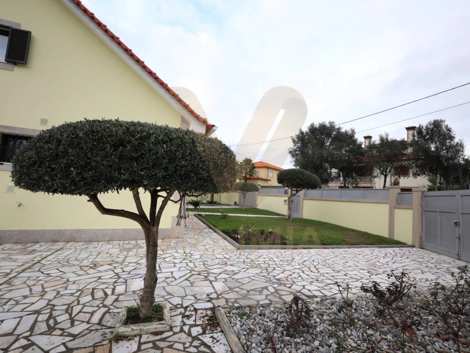 Moradia T4 para Venda em Ardegão, Freixo e Mato Foto 43