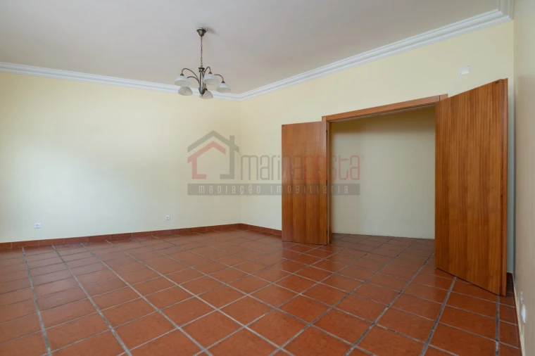 Quinta T3 para Venda em Peniche Foto 31