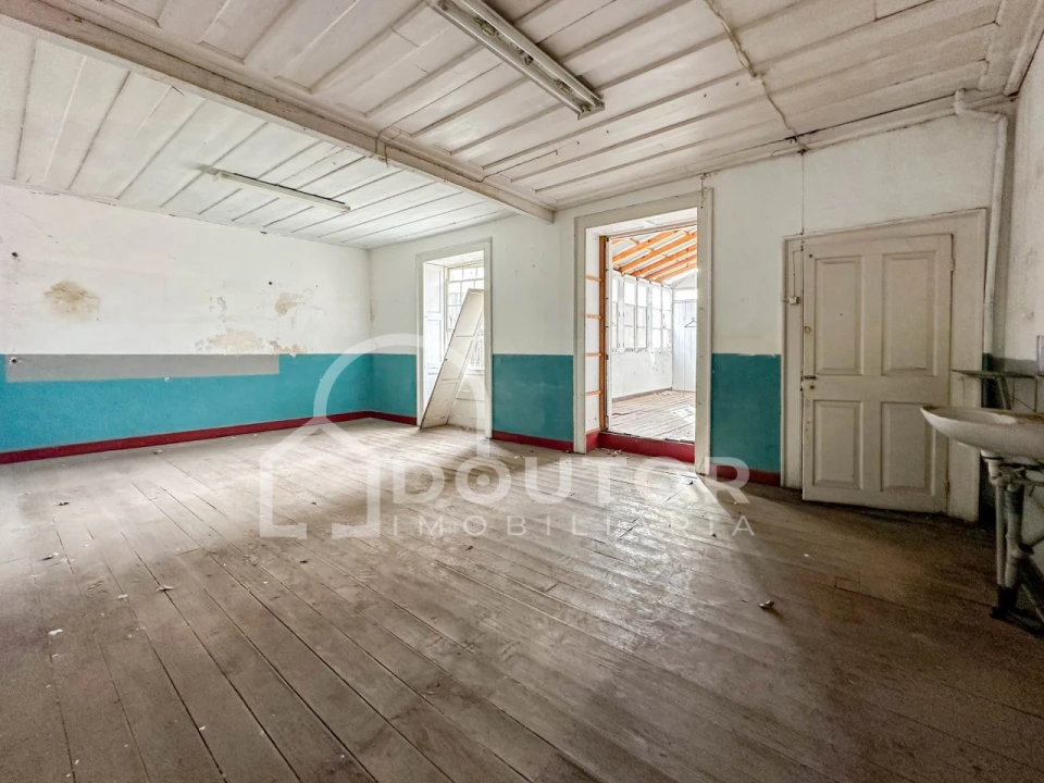 Prédio para Venda em Funchal (São Pedro) Foto 10