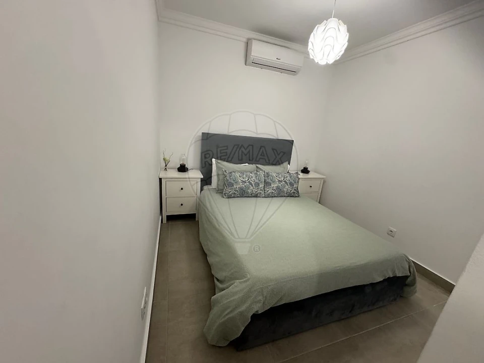 Apartamento T1 para Venda em Vila de Sagres Foto 16