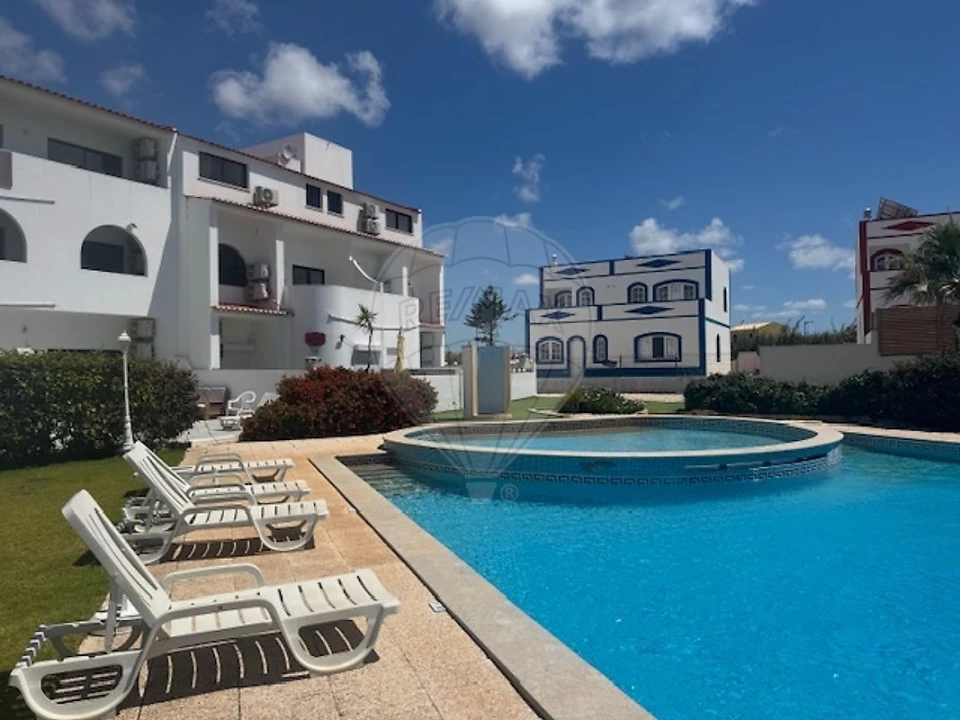 Apartamento T1 para Venda em Vila de Sagres Foto 4