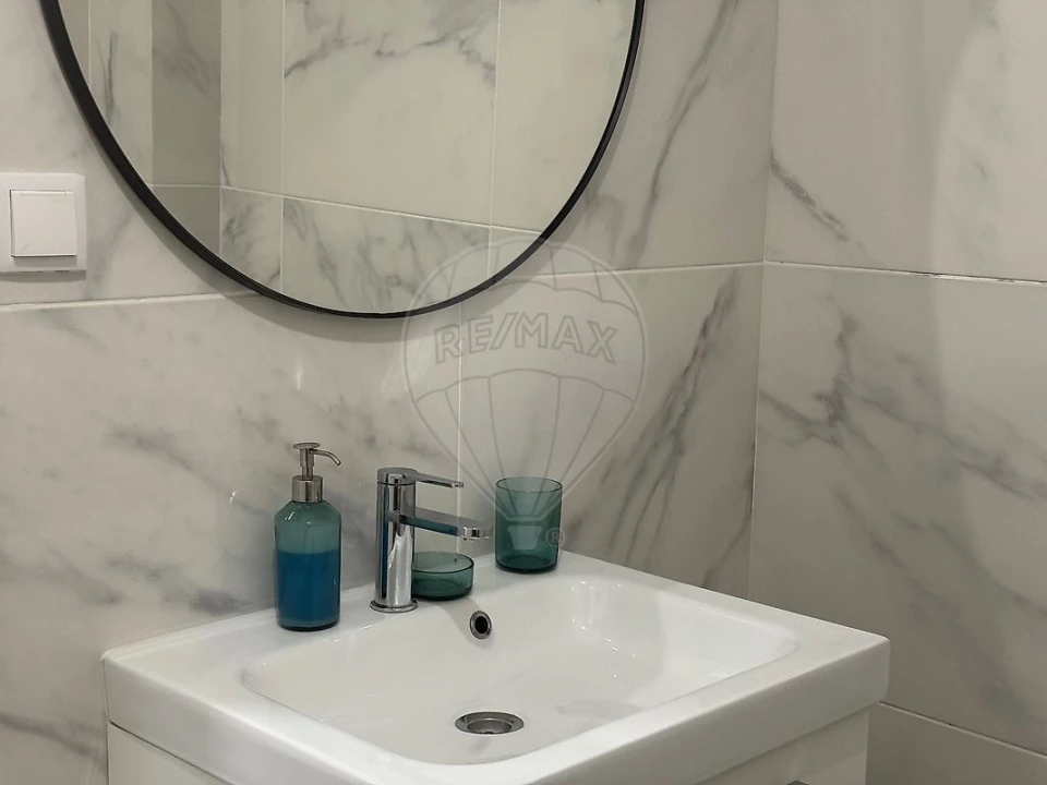 Apartamento T1 para Venda em Vila de Sagres Foto 9